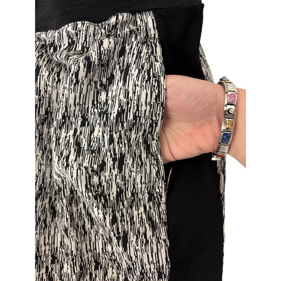 Soft Knit High-Waisted Womens Pants With Abstract Black & White Design & Black S - Picture 10 of 11